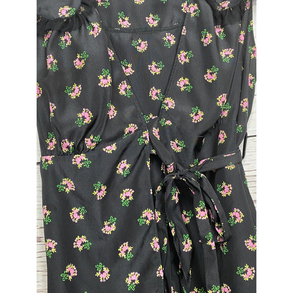 Betsey Johnson M Floral Black Wrap Top - Picture 5 of 9